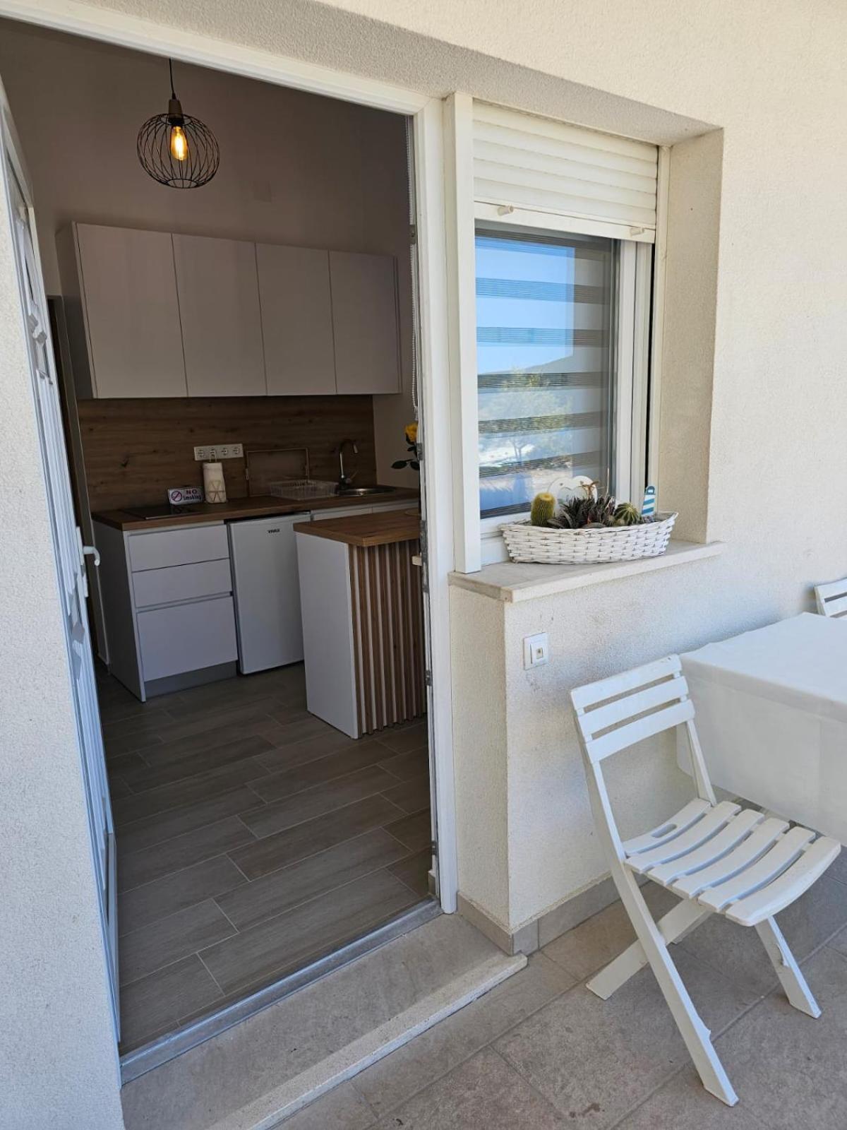 Apartmani Butigan-Tiha Luka Neum Exterior foto