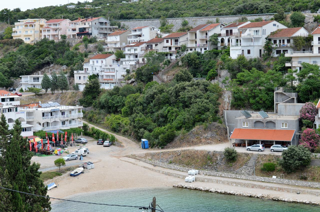 Apartmani Butigan-Tiha Luka Neum Exterior foto